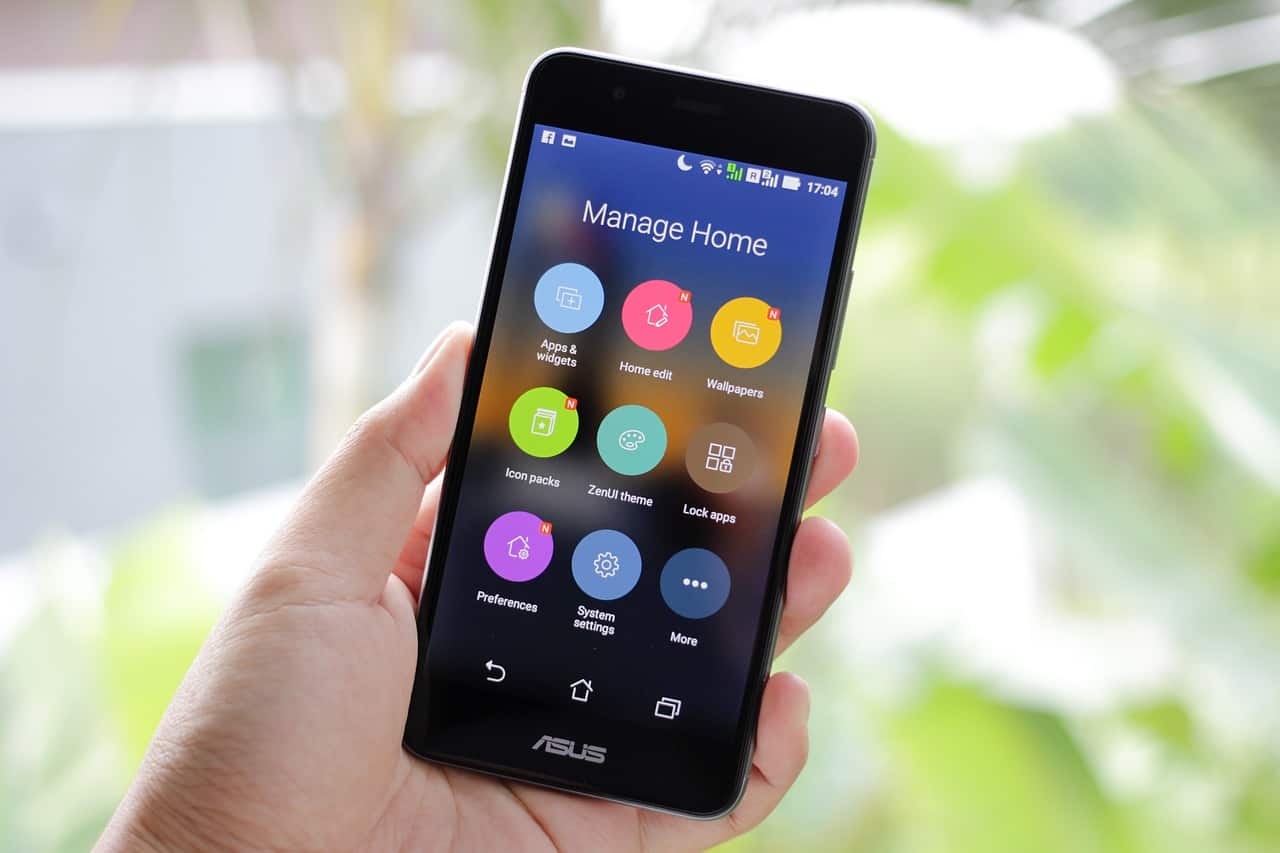 Hai bisogno di cancellare la cronologia dal tuo smartphone Android? Ecco come fare