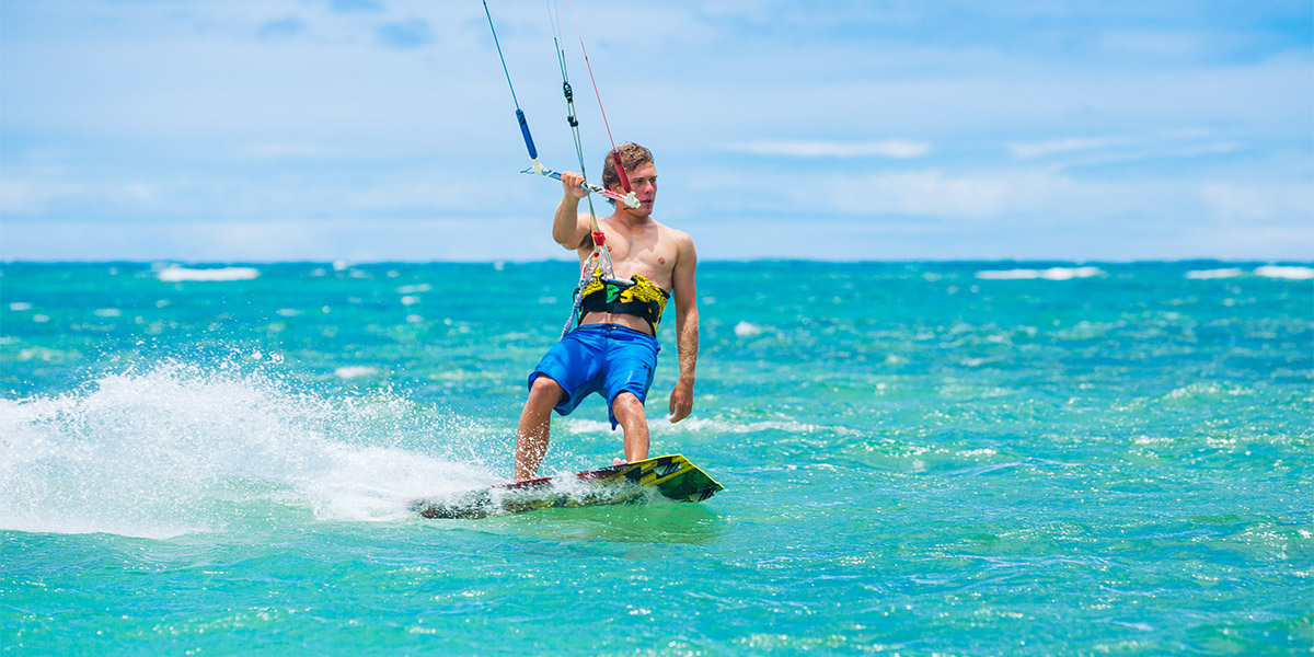 Come Scegliere una Scuola di Kitesurf. I 6 motivi per cominciare al meglio la tua esperienza nel Kite