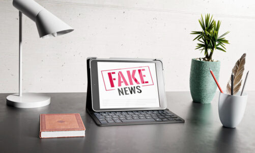 Leggere un giornale online nel 2024: antidoto contro le fake news