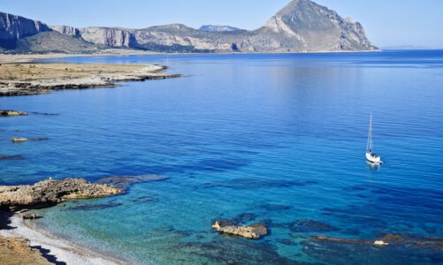 Vacanza romantica a Castelluzzo vicino San Vito Lo Capo tra mare e natura